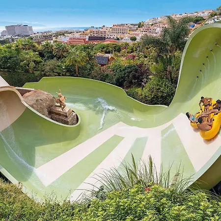 شقة فندقية New World Resort Florida